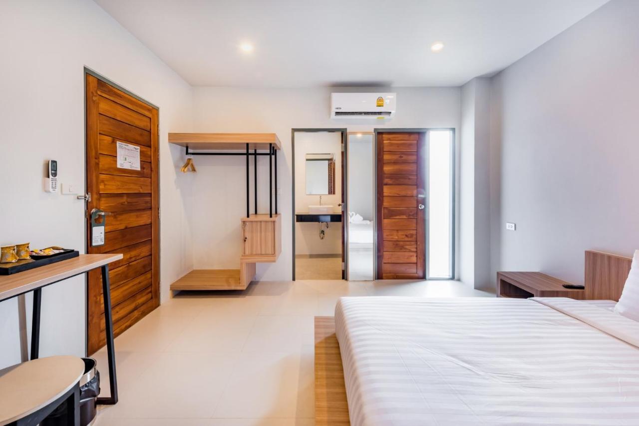 Phuket Marine Poshtel - Sha Plus Chalong Exterior foto
